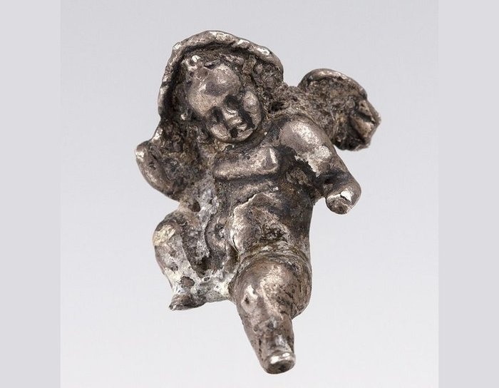 Ancient Greek Silver and gold God Eros Figure, Hellenistic 3rd - 2nd Century BC. 3 cm H.