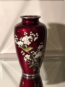 Antique Japanese Red Pigeon Blood Cloisonné Vase w