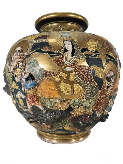 Antique Japanese satsuma porcelain vase