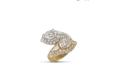 BULGARI CONTRARIÉ DIAMOND RING IN PLATINUM AND 18KT YELLOW GOLD