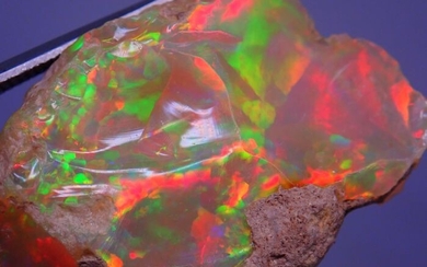 Beautiful A + Hydrophan Welo Opal Untreated 33.425ct - 31.59×27.89×13.09 mm - 6.685 g