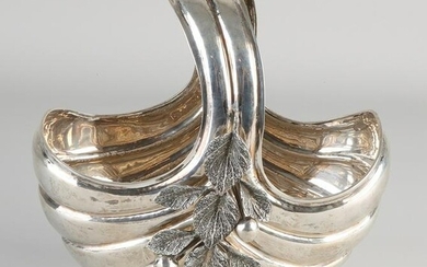 Beautiful silver basket, 800/000, in the shape of a