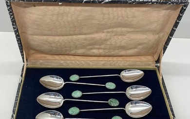 Box, Spoons (6) - High-grade silver, Jade - Hong Kong - Mid 20th century