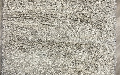 Carpet - 246 cm - 174 cm