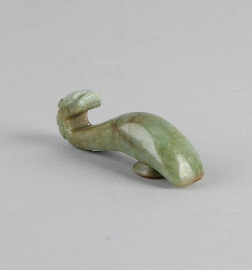 Chinese jade carved belt hook with dragon head. Size