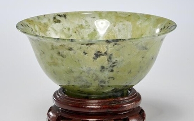 Chinese spinach jade cup