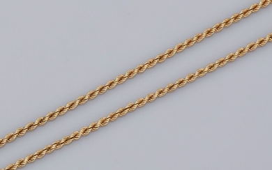 Collier tour de cou en or jaune 750°/°° (18K) , maille corde. 10.20 g. L:...