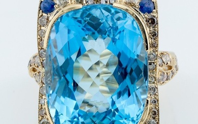 (GRA Certified) - (Topaz) 31.75 Cts - (Sapphire) 0.24 Cts - (Diamond) 1.14 Cts (64) Pcs - 14 kt. Yellow gold - Ring