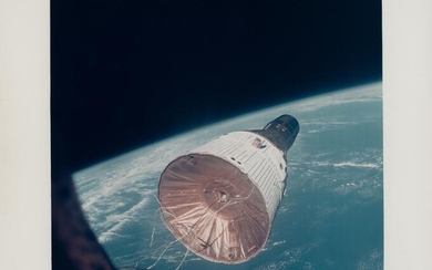 [Gemini VI-A] The first rendezvous in space, at 17,000 mph: Gemini VII...