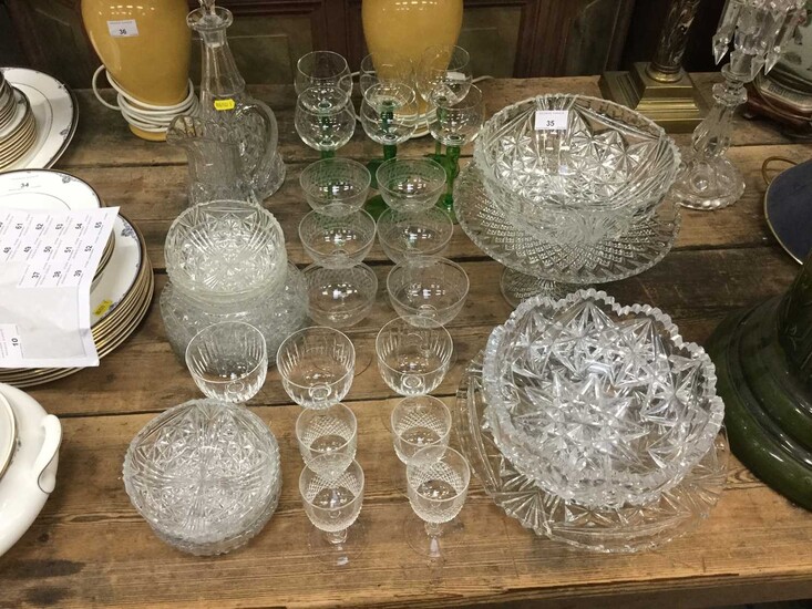 Group of glassware to include six champagne saucers with wheel cut engraving and other glassware