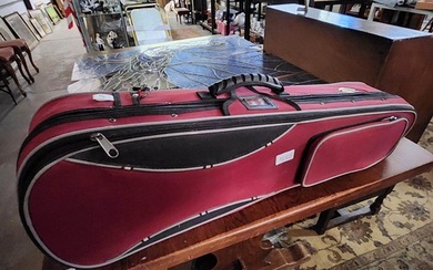Hard cased Violin case by Stentor full sized