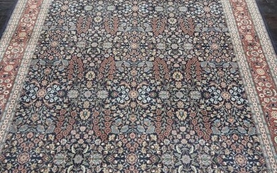 Hereke - Carpet - 330 cm - 214 cm