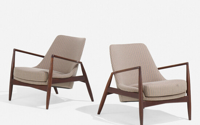 Ib Kofod-Larsen, Seal lounge chairs, pair
