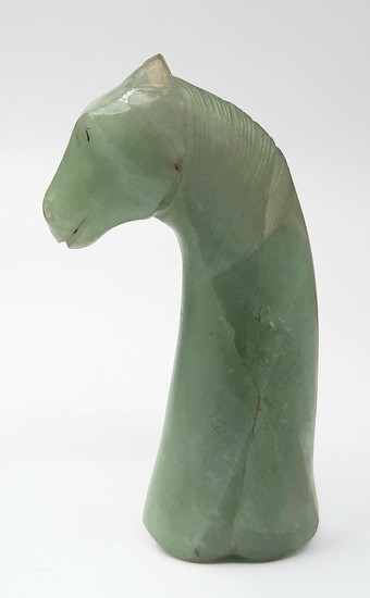 Islam - Mugal Dagger Haft, made of Jade in Horse Figure