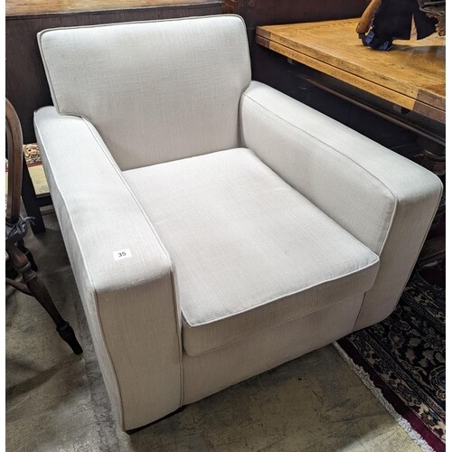 Kingcome furniture, Texas armchair in cream fabric, width 88...