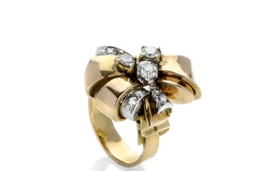 Large bow ring in yellow gold and diamonds