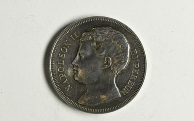 NAPOLEON II. Essai de 5 francs. 1816. Tranche lisse. (Maz. 637). Arg. 25,60 g. Coin...