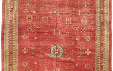 Oriental carpet in classical Turkestan Khotan design. Never used, 21st century. 465×318(no. 2681)