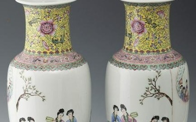 Pair of vases. China, Qing dynasty. Green Family, early 20th century. Hand painted enameled