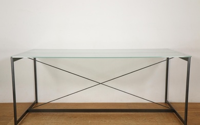 Paolo Pallucco, Italië, gezandstraalde stalen 'L6' tafel, ontwerp 1980