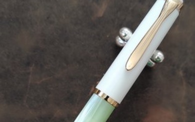Pelikan - M200 Pastel Green - Fountain pen