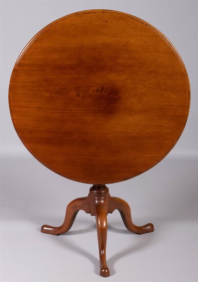 QUEEN ANNE STYLE CHERRYWOOD TEA TABLE