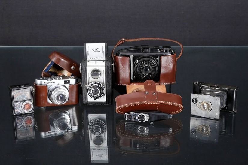 Set of 5 film cameras