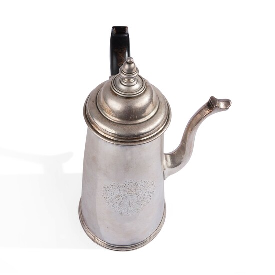 Silver coffee pot, London 1711