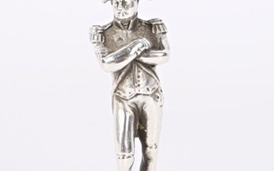 Statuette en argent figurant Napoléon Poids... - Lot 35 - Vasari Auction