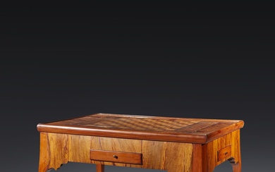 Table à jeu rectangulaire en bois naturel... - Lot 135 - Audap & Associés