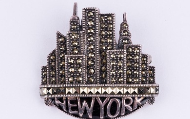Vintage Sterling New York Skyline Brooch
