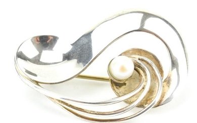 Vintage Sterling & Pearl Figural Eye Form Brooch