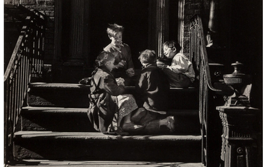 Walter Rosenblum (1919-2000), Gypsy Children, Pitt Street, New York (1938)