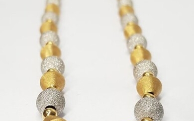 White gold, Yellow gold - Necklace