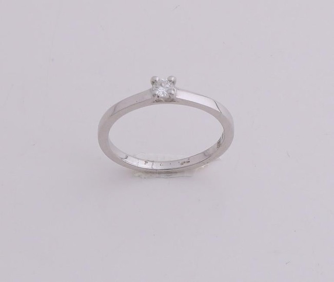 White gold solitaire ring, 585/000, with diamond. White