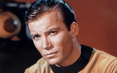 William Shatner Signed Star Trek 16x20 Up Close with Globe *Blk Photo-PSA