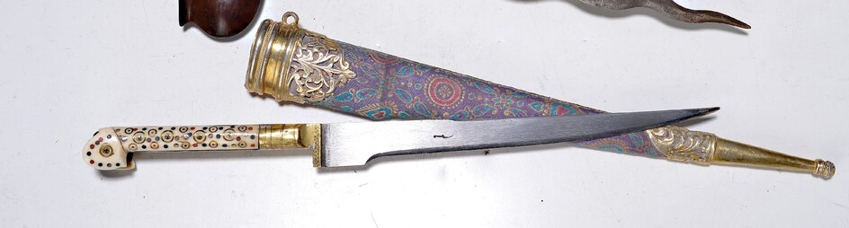 Woman's dagger, West India, 19th c., bone handle,...