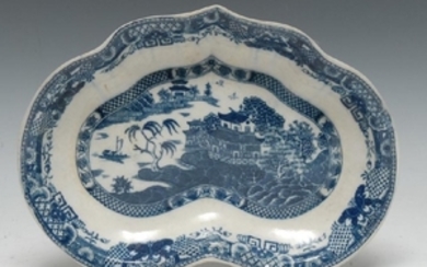 A Caughley Nankin pattern kidney shaped dish, decorated