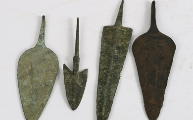 (4) ANCIENT MIDDLE EAST ARROWHEADS