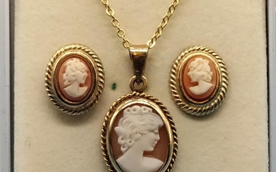 9ct Gold Cameo Earrings and Pendant Set.