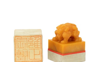 A CARVED SOAPSTONE SEAL