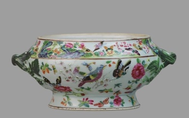 A Famille Rose Enameled Porcelain Bowl
