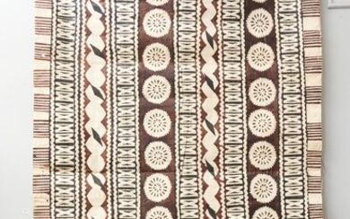 A LARGE PACIFIC ISLAND TAPA CLOTH, 177 X 120CM, LEONARD JOEL LOCAL DELIVERY SIZE: SMALL