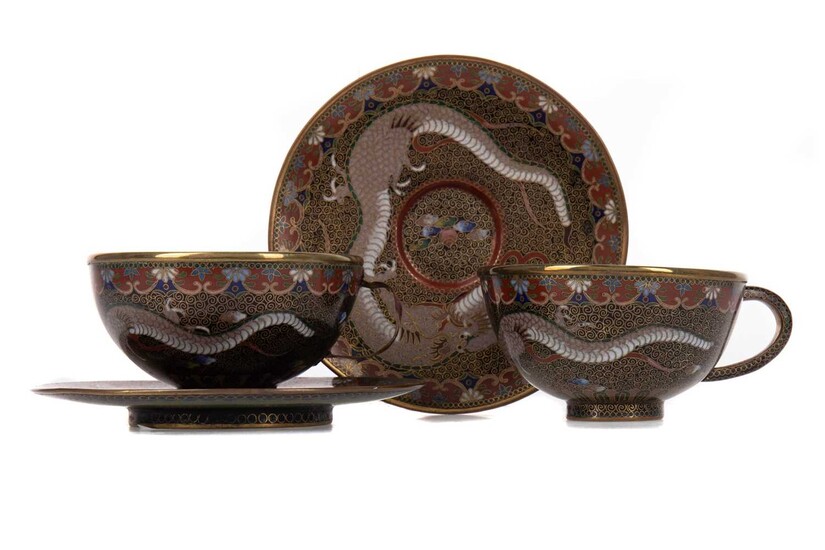 A PAIR OF 20TH CENTURY CHINESE CLOISONNE TEA CUPS AND SAUCERS