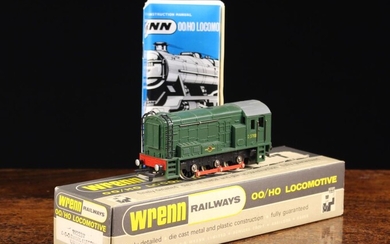 A Wrenn BR Green 0-6-0DS Class 08 Loco W2231 Carriage ref. D3768. The item comes with it's original
