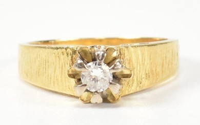A hallmarked 18ct gold and diamond solitaire ring. The ring ...
