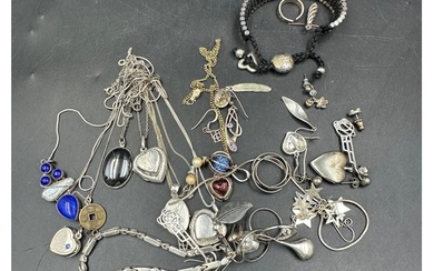 A selection of silver jewellery including a Links of London ...