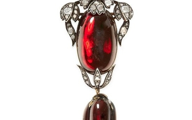 AN ANTIQUE GARNET AND DIAMOND MOURNING PENDANT /