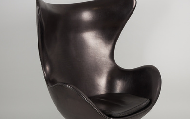 ARNE JACOBSEN. An “Egg” armchair, Fritz Hansen 1960s.