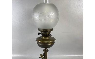 Antique Oil Lamp, Victorian Brass lamp reeded column and che...